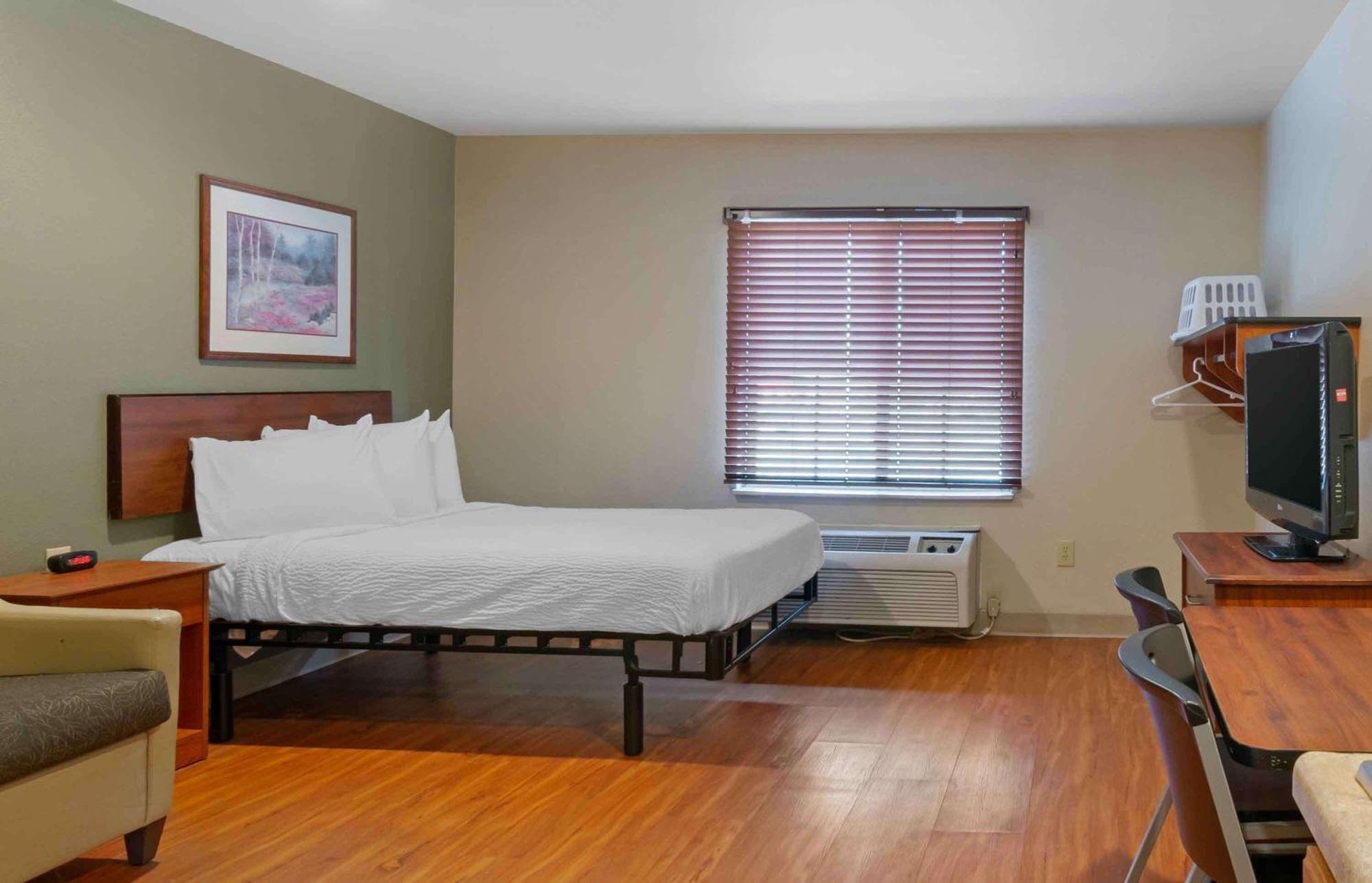 Extended Stay America Select Suites - Kansas City - South - I-49 외부 사진