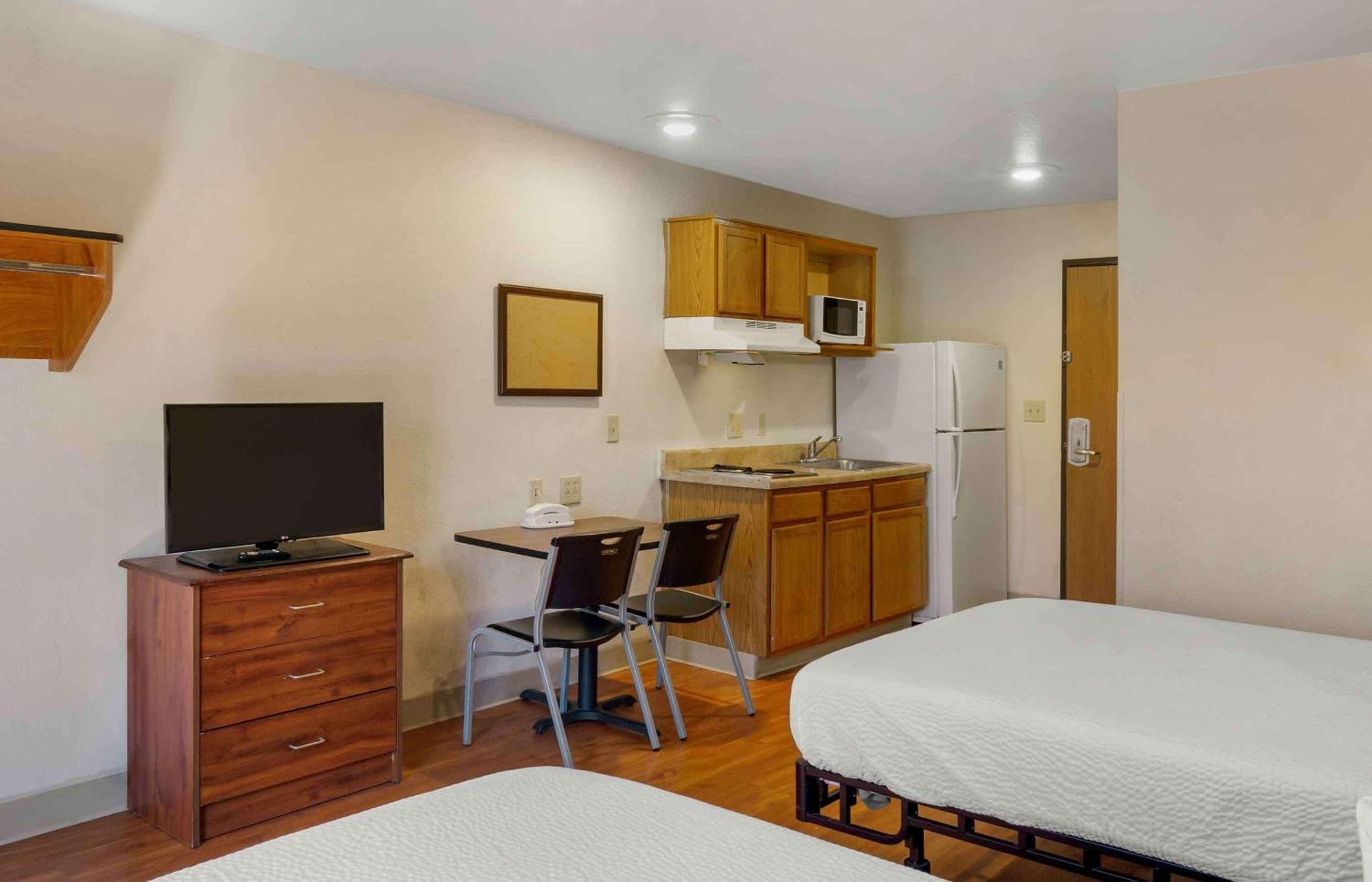 Extended Stay America Select Suites - Kansas City - South - I-49 외부 사진