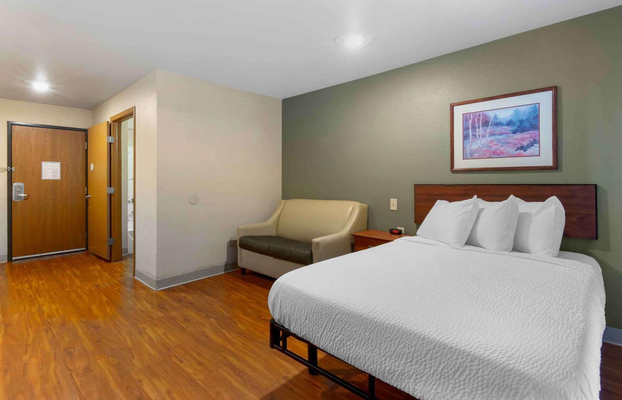 Extended Stay America Select Suites - Kansas City - South - I-49 외부 사진
