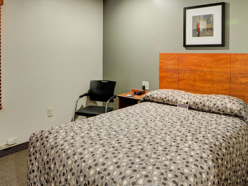 Extended Stay America Select Suites - Kansas City - South - I-49 객실 사진