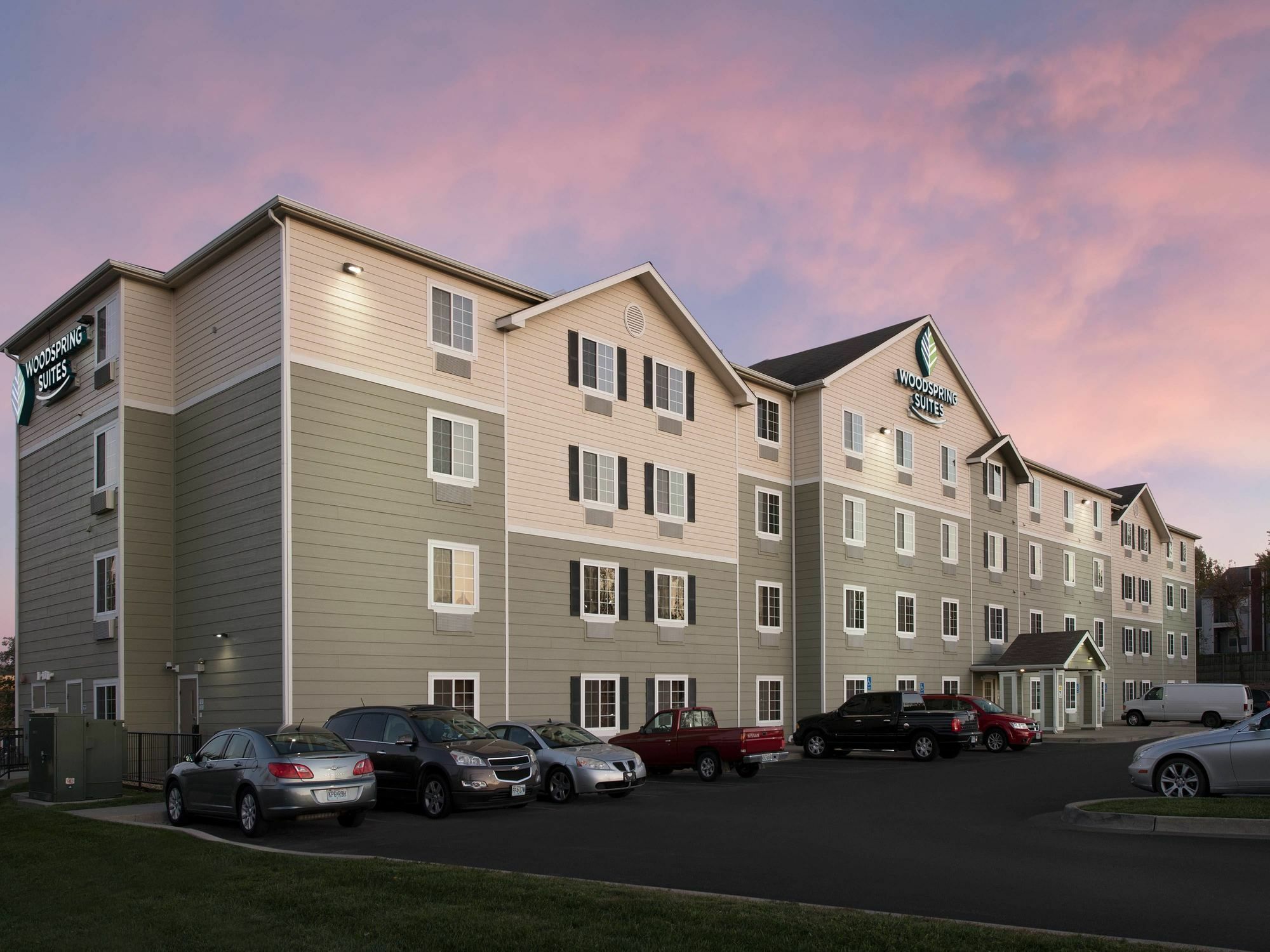 Extended Stay America Select Suites - Kansas City - South - I-49 외부 사진