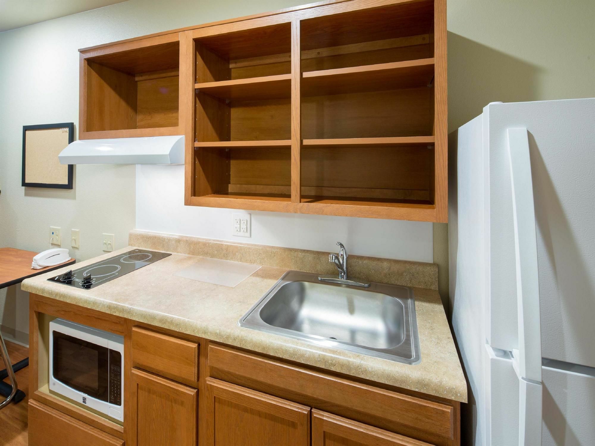 Extended Stay America Select Suites - Kansas City - South - I-49 외부 사진